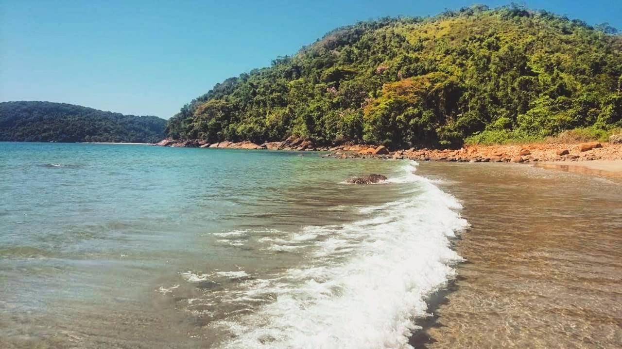 Acomodação com café da manhã  Manaca Prumirim Ubatuba