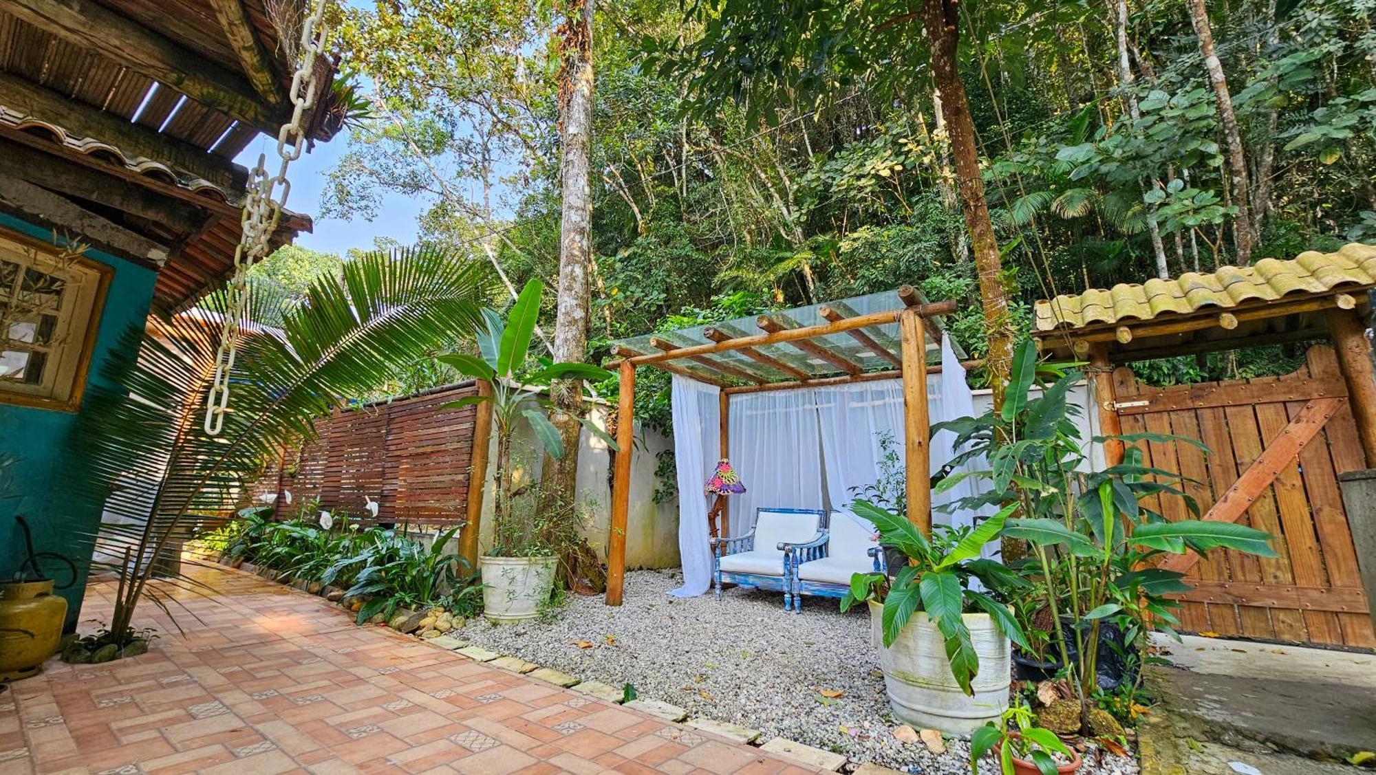 Manaca Prumirim Acomodação com café da manhã  Ubatuba